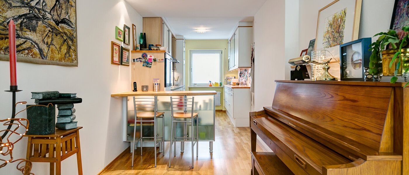 テラスハウス München Fasangarten 06 リビングルーム 10099