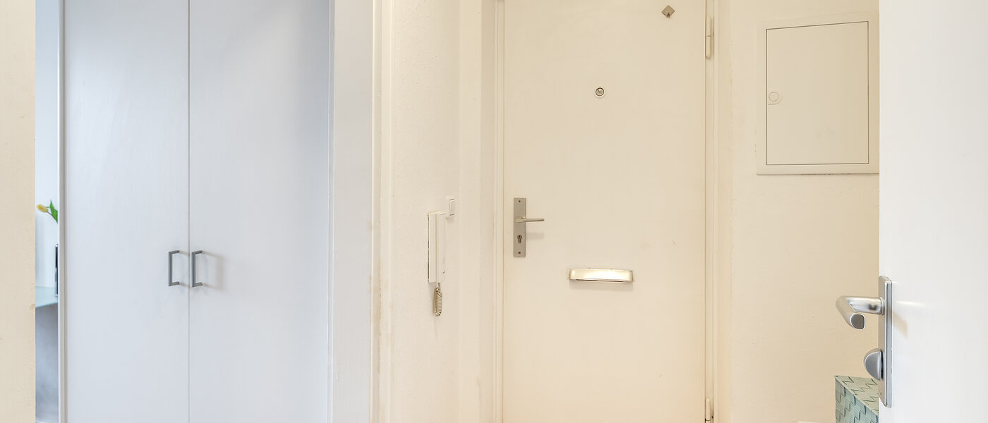 アパルトマン München Obersendling 02 玄関入り口 10104