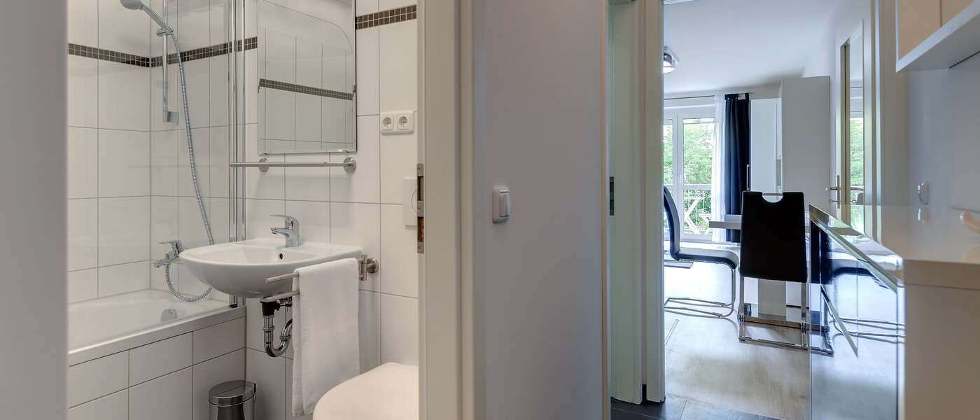 マンション München Obersendling 02 玄関入り口 10120