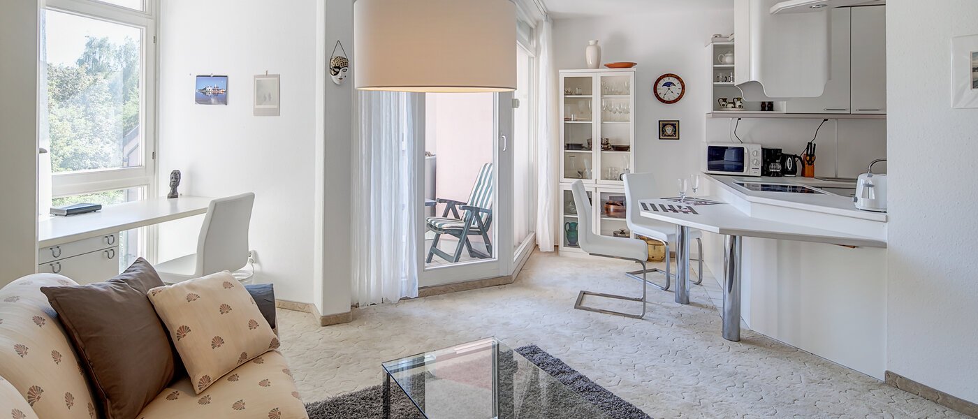 マンション München Neuhausen 02 リビングルーム 10124