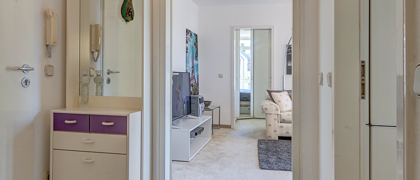 マンション München Neuhausen 01 玄関入り口 10124