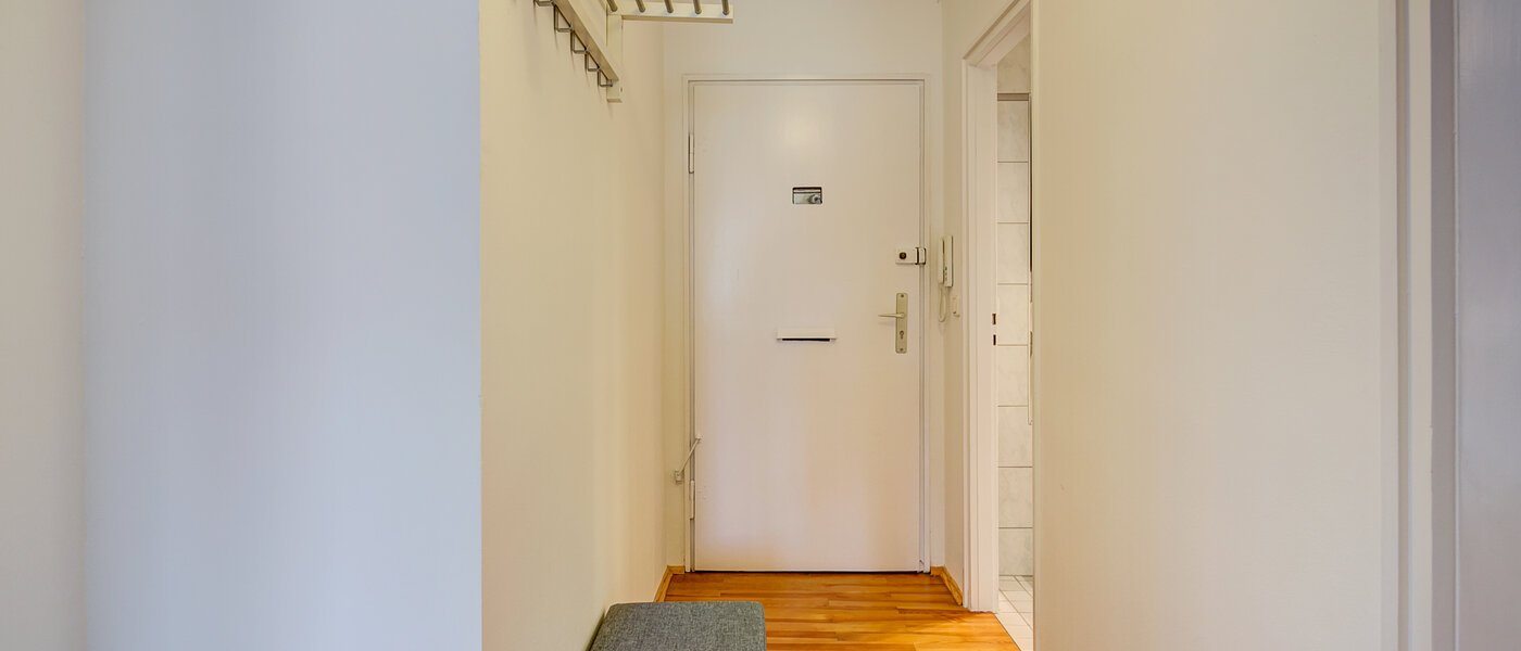 マンション München Maxvorstadt - Westen 04 玄関入り口 10133