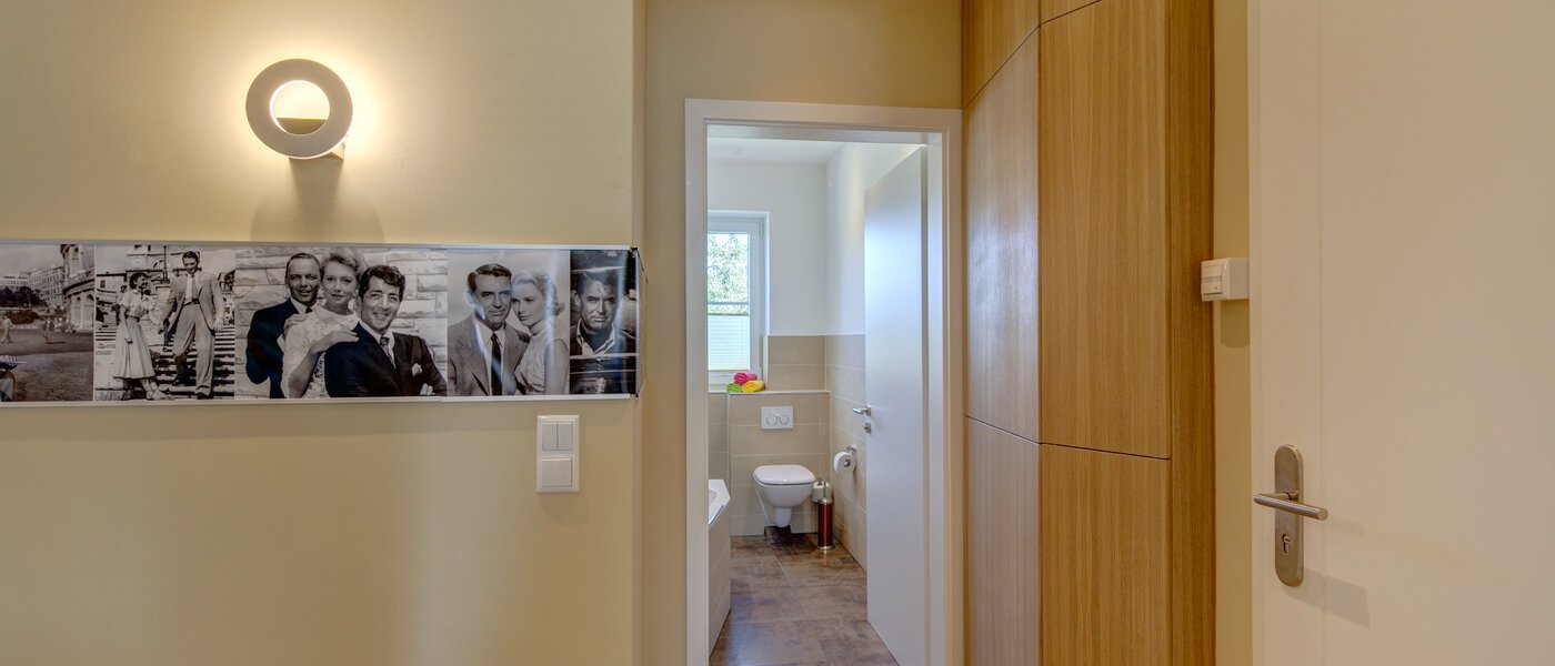 マンション München Westpark 04 玄関入り口 10184