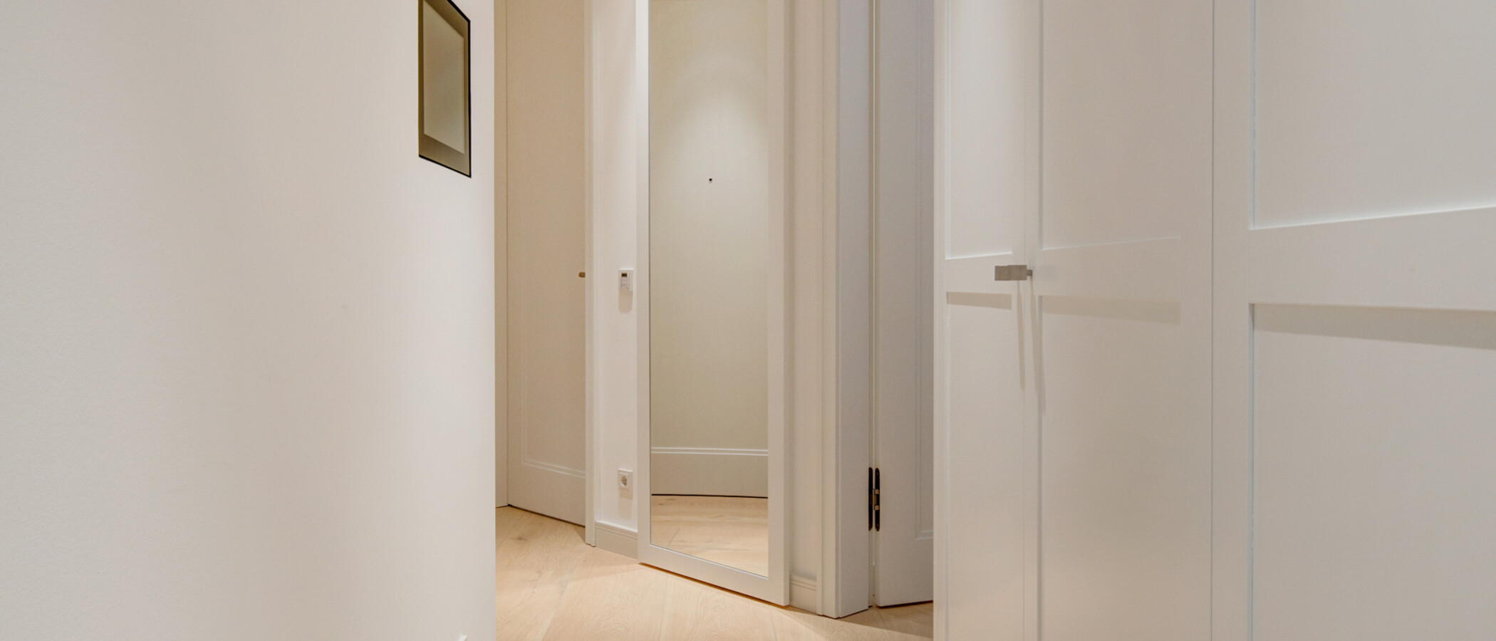 マンション München Lehel 02 玄関入り口 10209