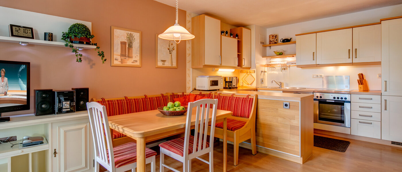 マンション München Untergiesing 03 リビングルーム 10228