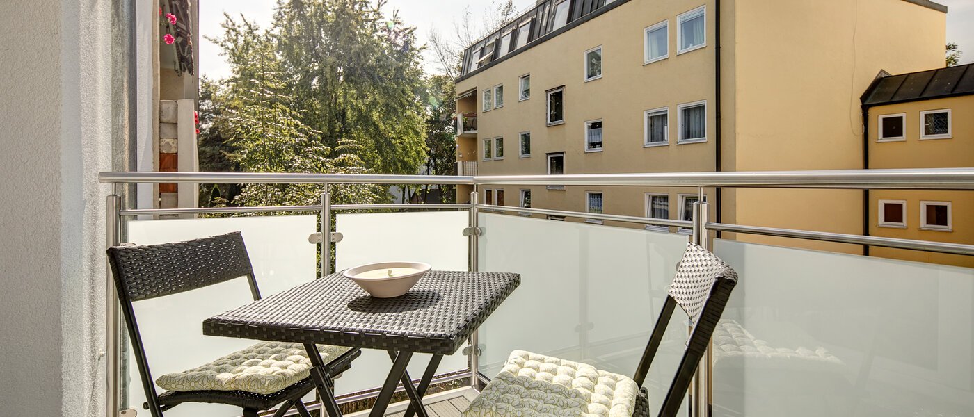 アパルトマン München Moosach 01 ベランダ 10242