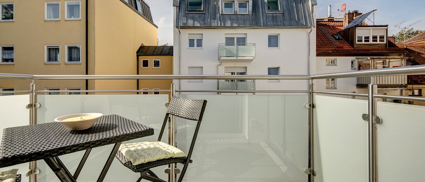 アパルトマン München Moosach 02 ベランダ 10242