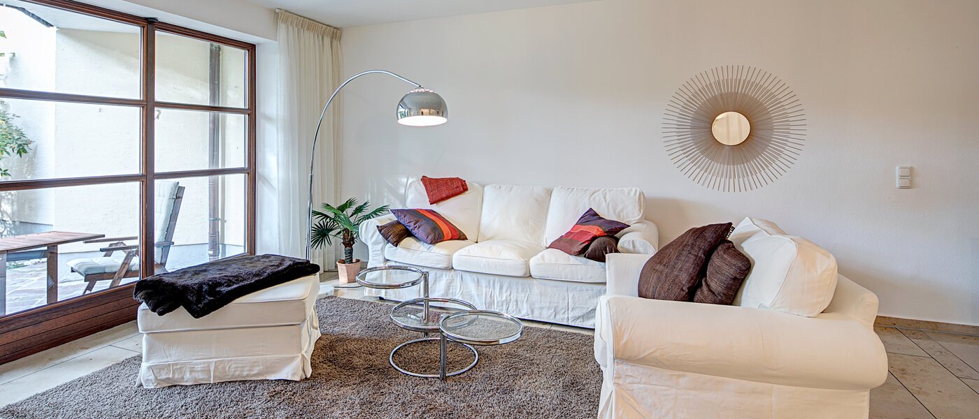 マンション München Harlaching 01 リビングルーム 10257