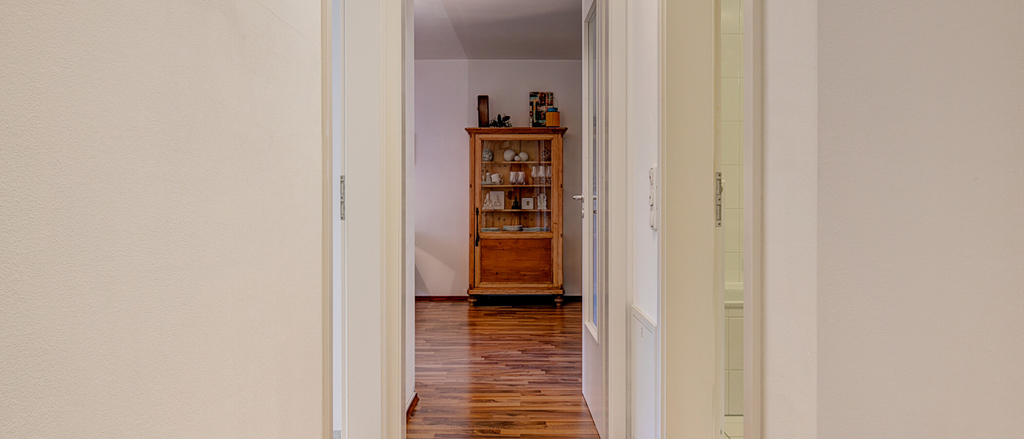 マンション München Parkstadt Schwabing 01 玄関入り口 10278