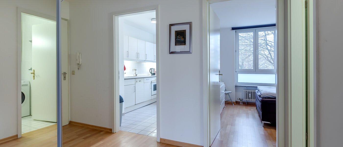 マンション München Haidhausen 03 玄関入り口 10345