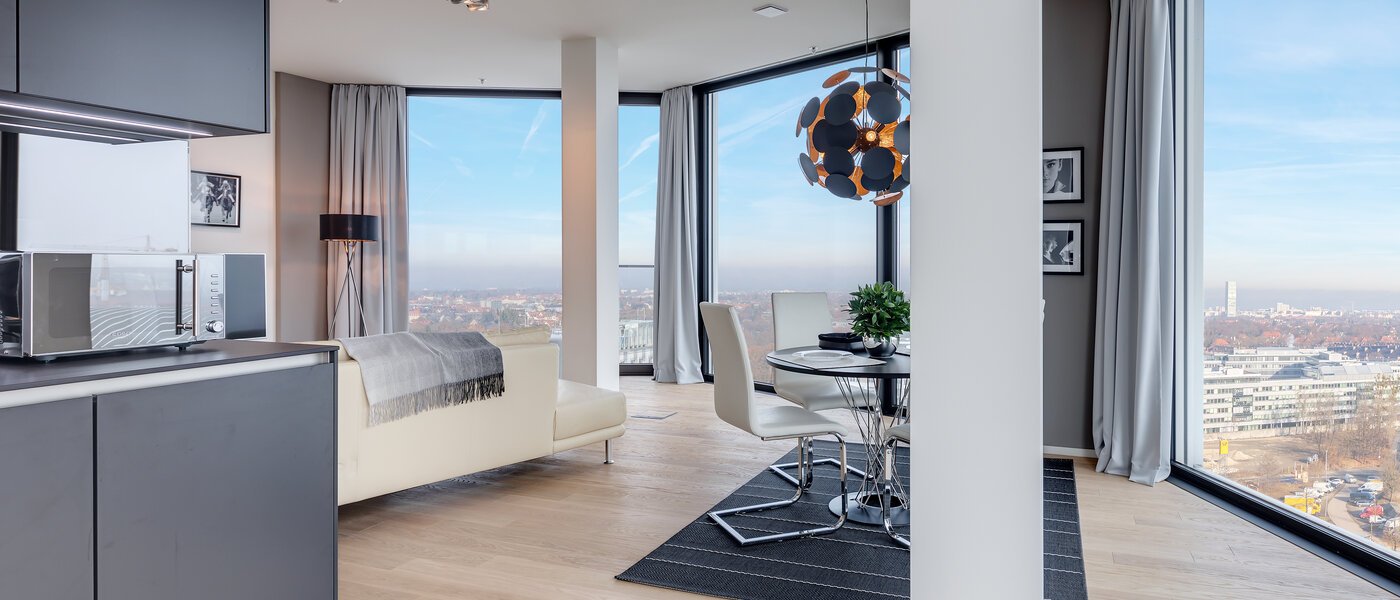 ロフト München Nymphenburg 04 リビングエリア 10348