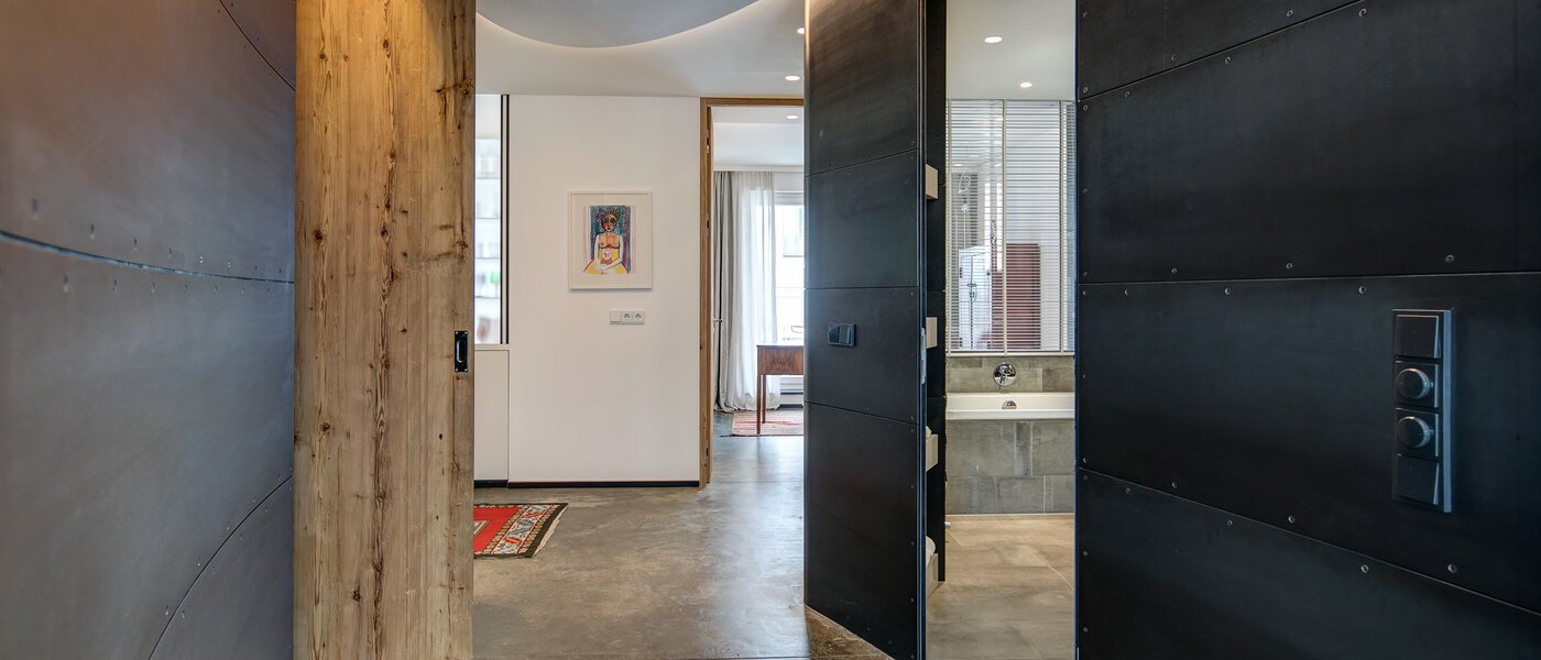 マンション München Maxvorstadt - Westen 06 玄関入り口 10358