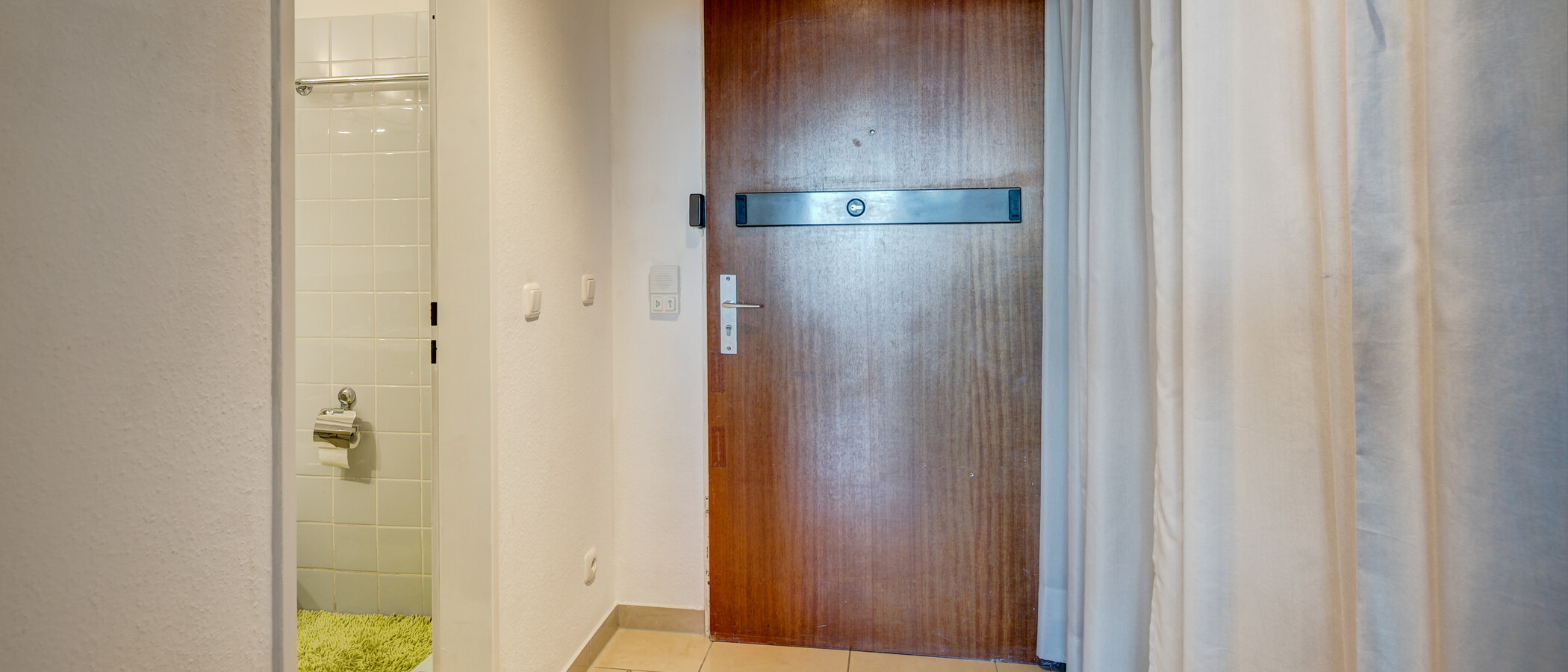 マンション München Schwanthalerhöhe 01 玄関入り口 10407