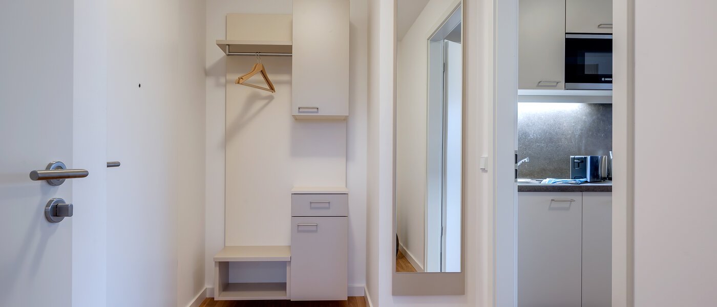 マンション München Am Hart 02 玄関入り口 10421