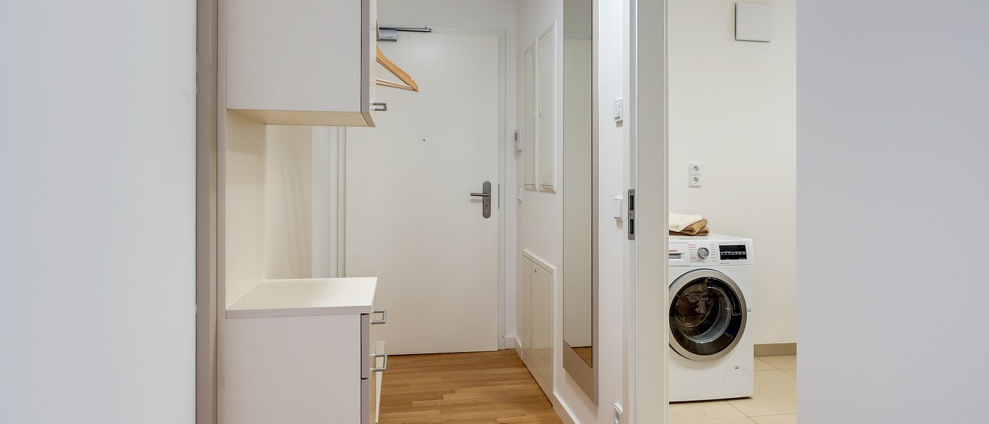 マンション München Am Hart 01 玄関入り口 10423