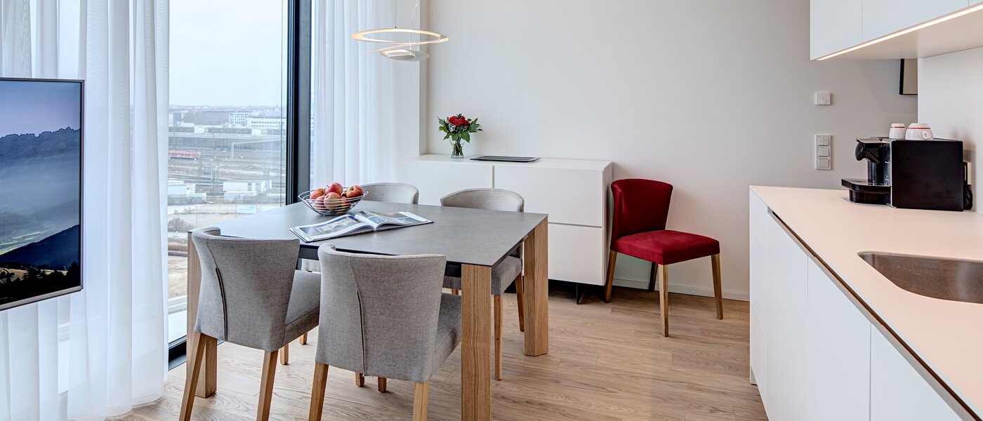 マンション München Nymphenburg 04 リビングルーム 10429