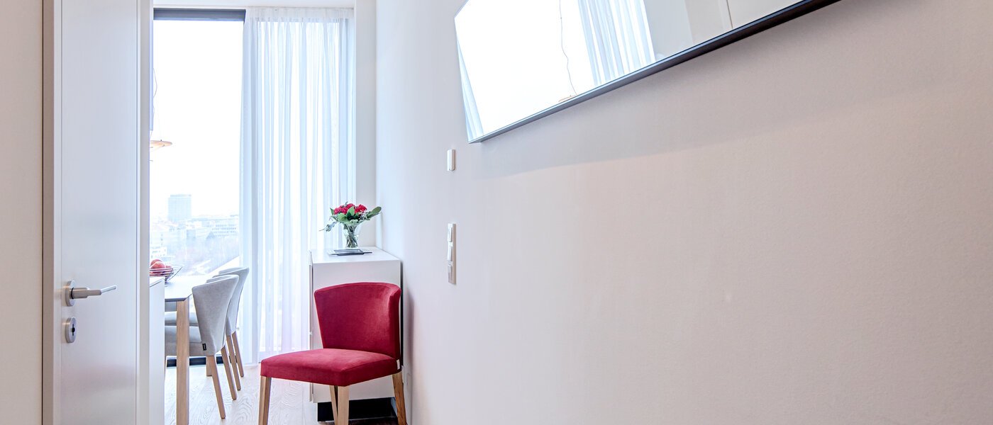 マンション München Nymphenburg 01 玄関入り口 10429