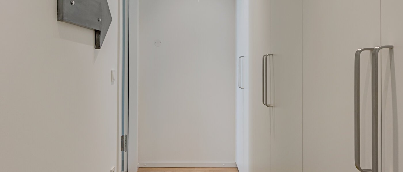 マンション München Nymphenburg 05 玄関入り口 10451