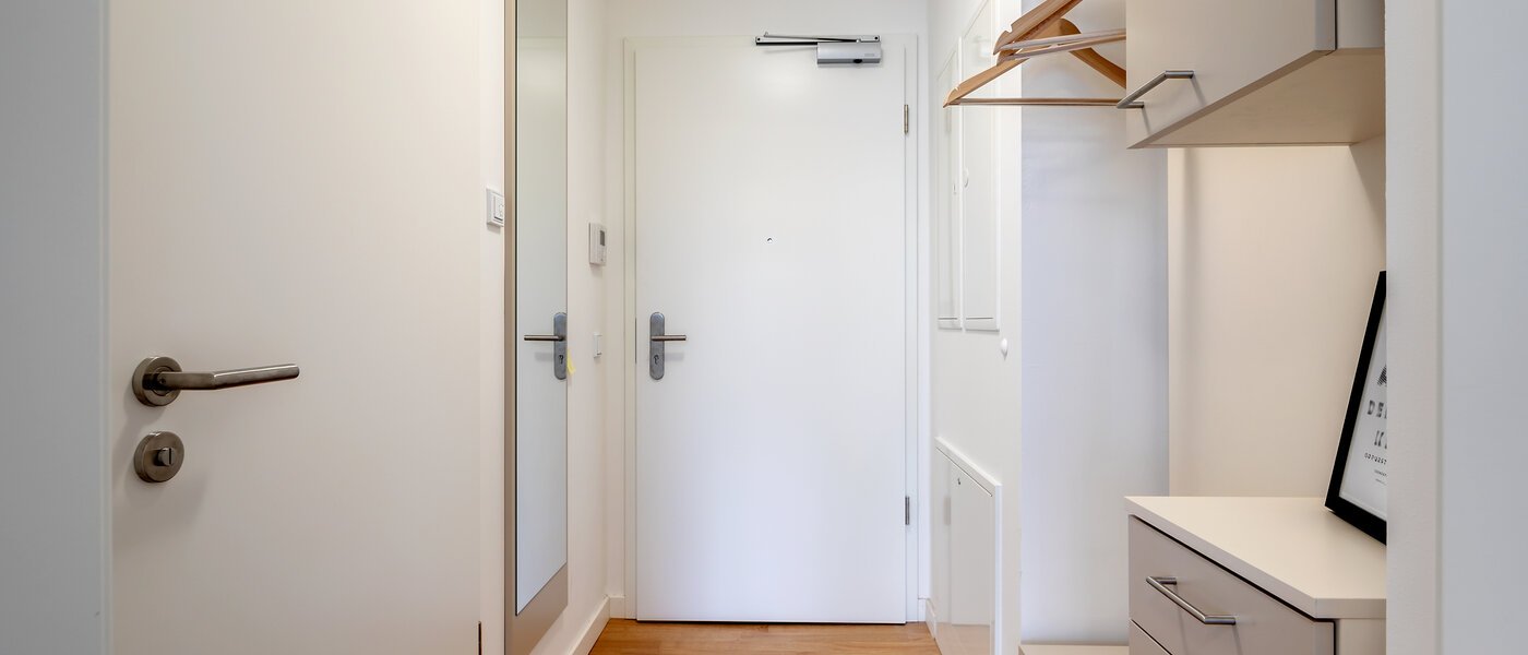 マンション München Am Hart 01 玄関入り口 10471