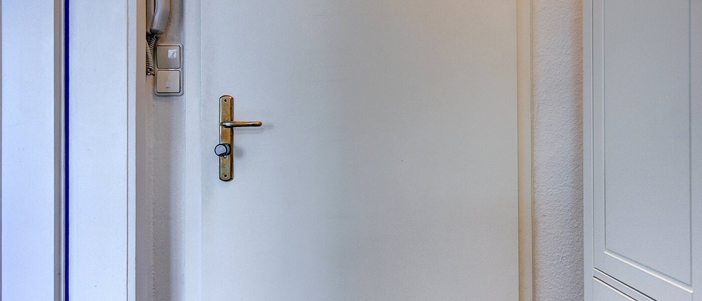 マンション München Berg am Laim 01 玄関入り口 10494