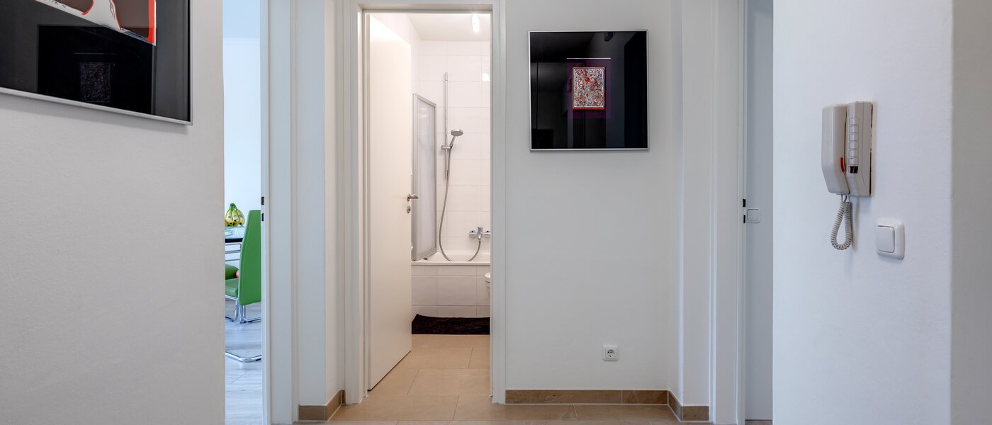 マンション München Haidhausen 02 玄関入り口 10555