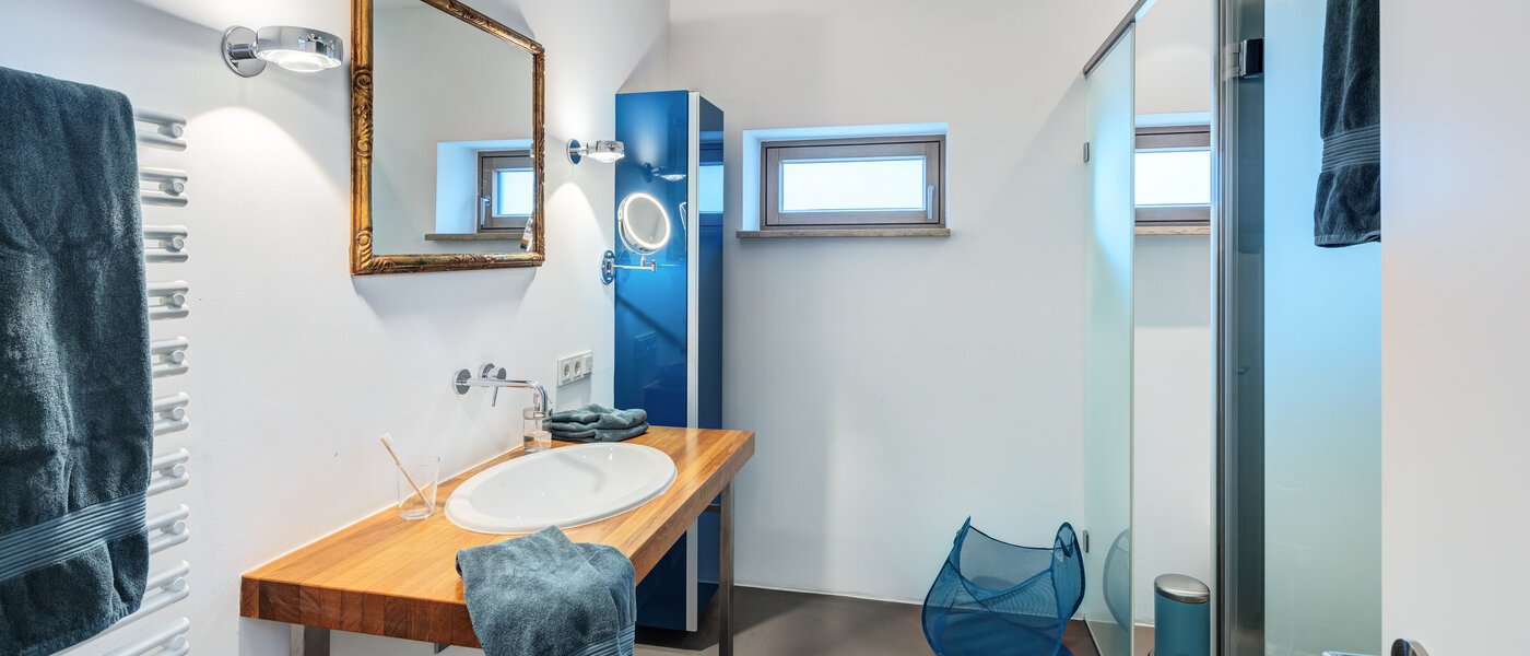 一戸建て Olching 01 ２つめの浴室 10562