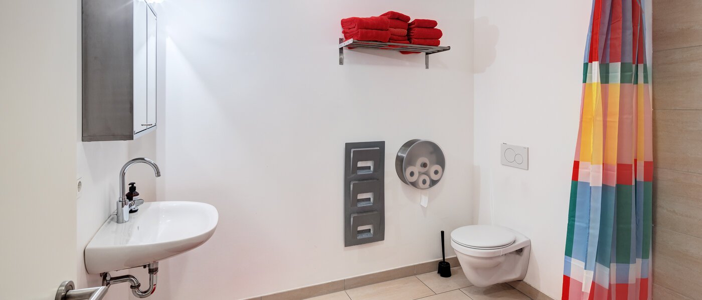 一戸建て Olching 01 3つめの浴室 10562