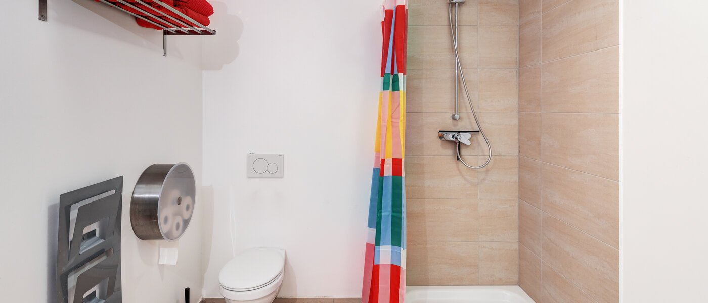 一戸建て Olching 02 3つめの浴室 10562