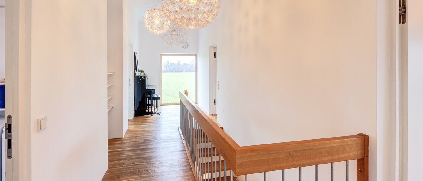 一戸建て Olching 01 玄関入り口 10562