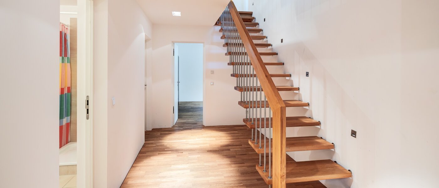 一戸建て Olching 07 玄関入り口 10562