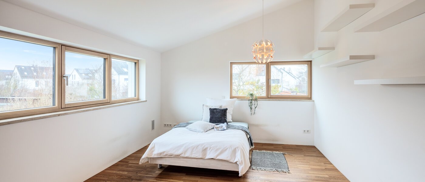 一戸建て Olching 01 3.　寝室 10562