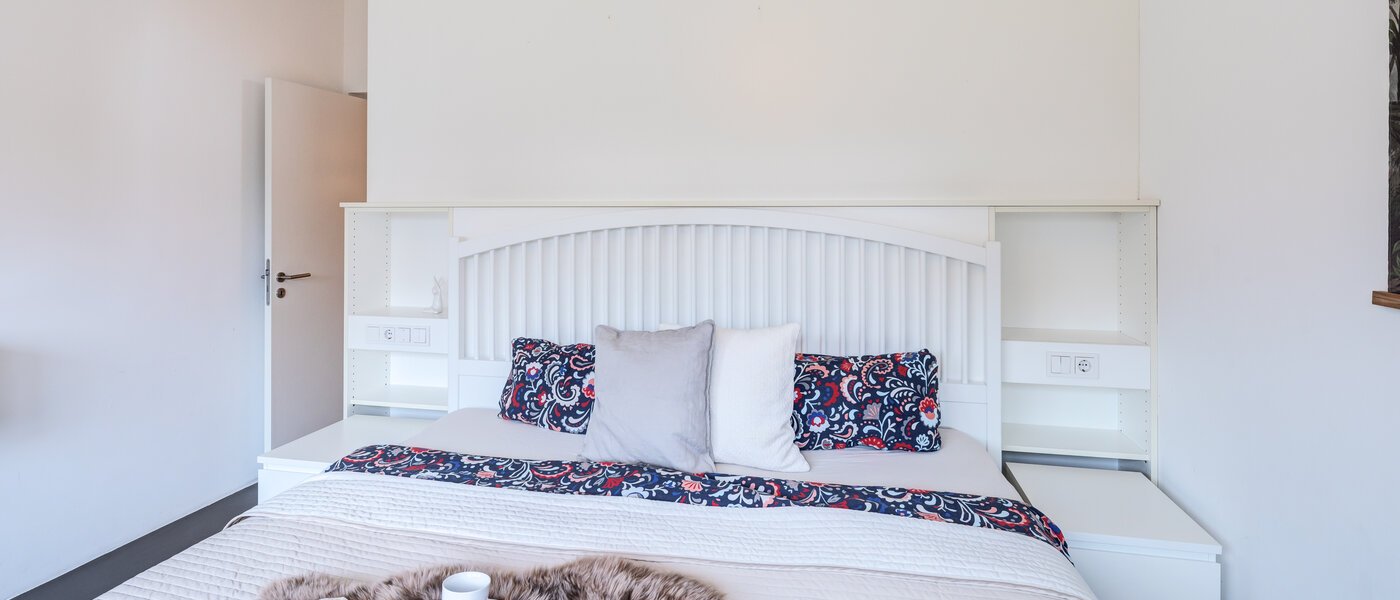 一戸建て Olching 01 1. 寝室 10562