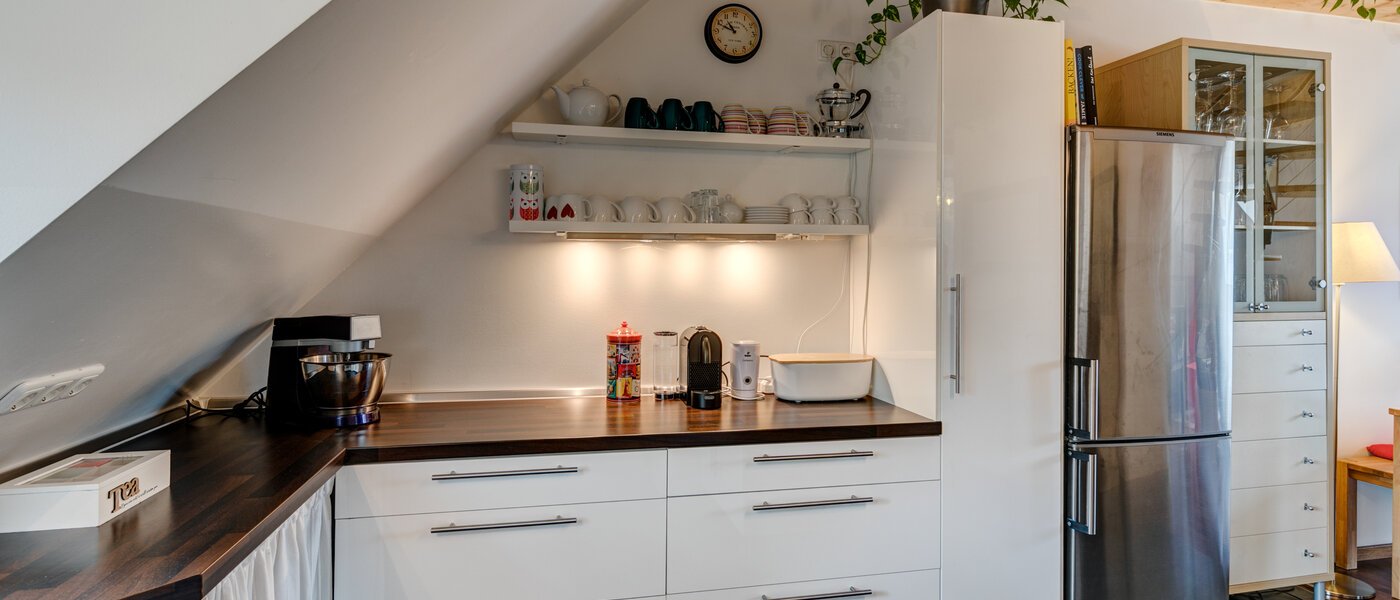 アティック・フラット（屋根裏） München Obersendling 02 キッチン 10566