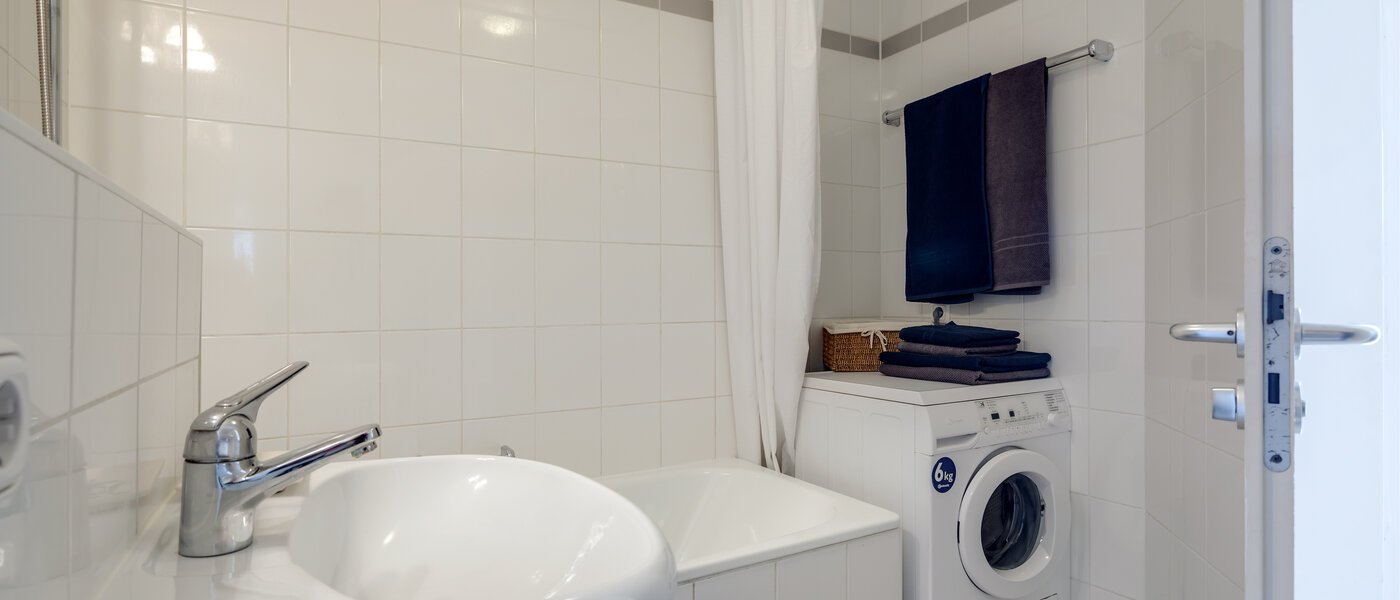 メゾネット・マンション（複数階にわたるマンション） München Sendling 02 浴室 10582