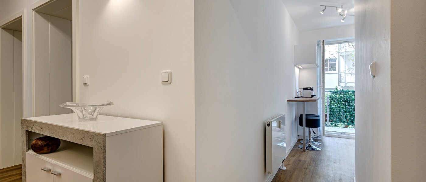 マンション München Westend 04 玄関入り口 10583