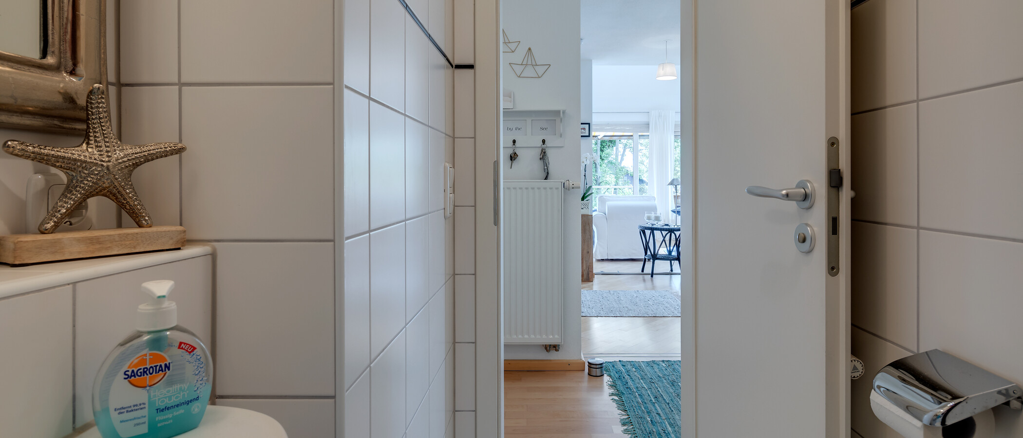 複層－回廊住宅 Tutzing 02 ゲスト用 WC 10604