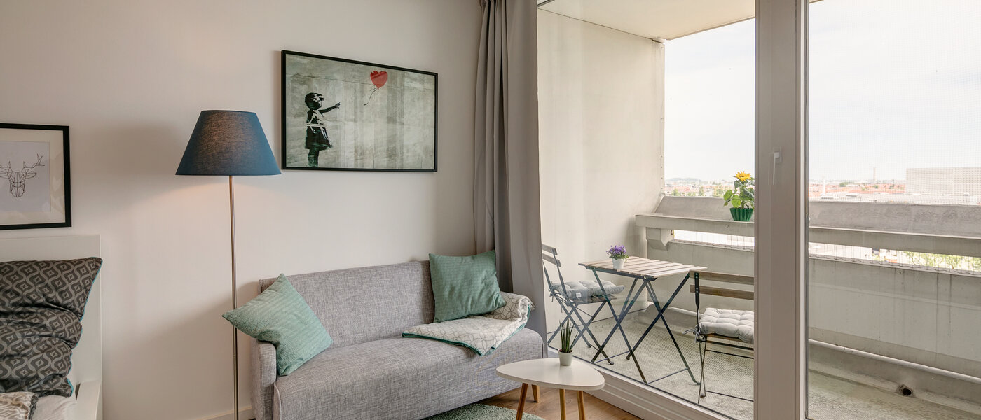 マンション München Olympiadorf 02 リビングルーム 10605