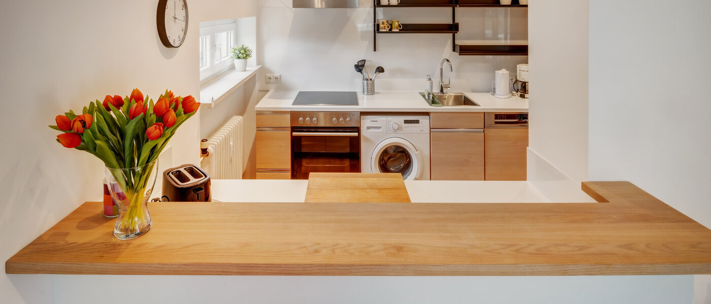 アティック・フラット（屋根裏） München Trudering 03 キッチン 10634