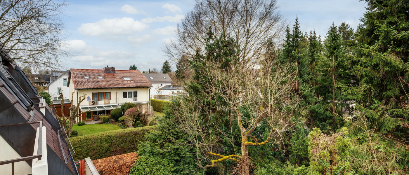 アティック・フラット（屋根裏） München Trudering 01 物件からの眺め 10634