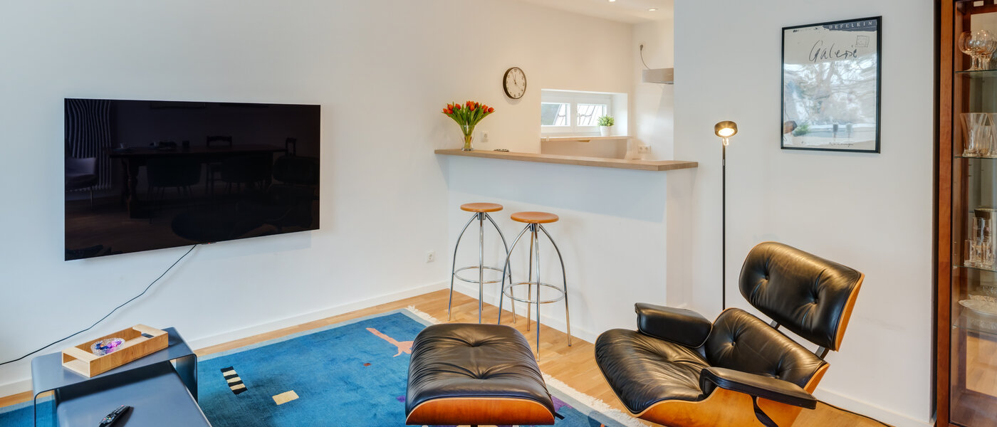 アティック・フラット（屋根裏） München Trudering 03 リビングエリア 10634