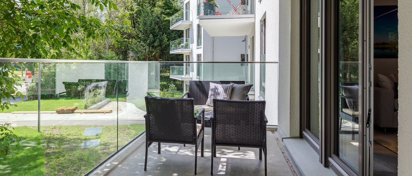 マンション München Bogenhausen 02 ベランダ 10643