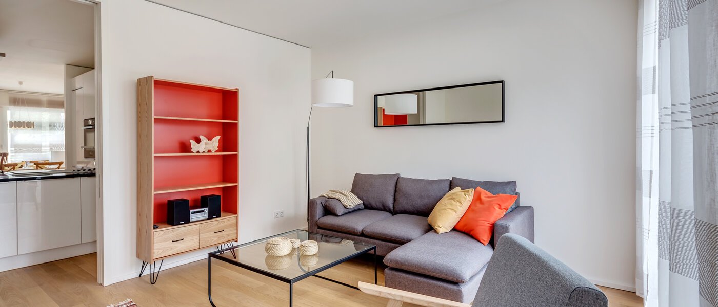 家屋 München Schwabing 05 リビングルーム 10644