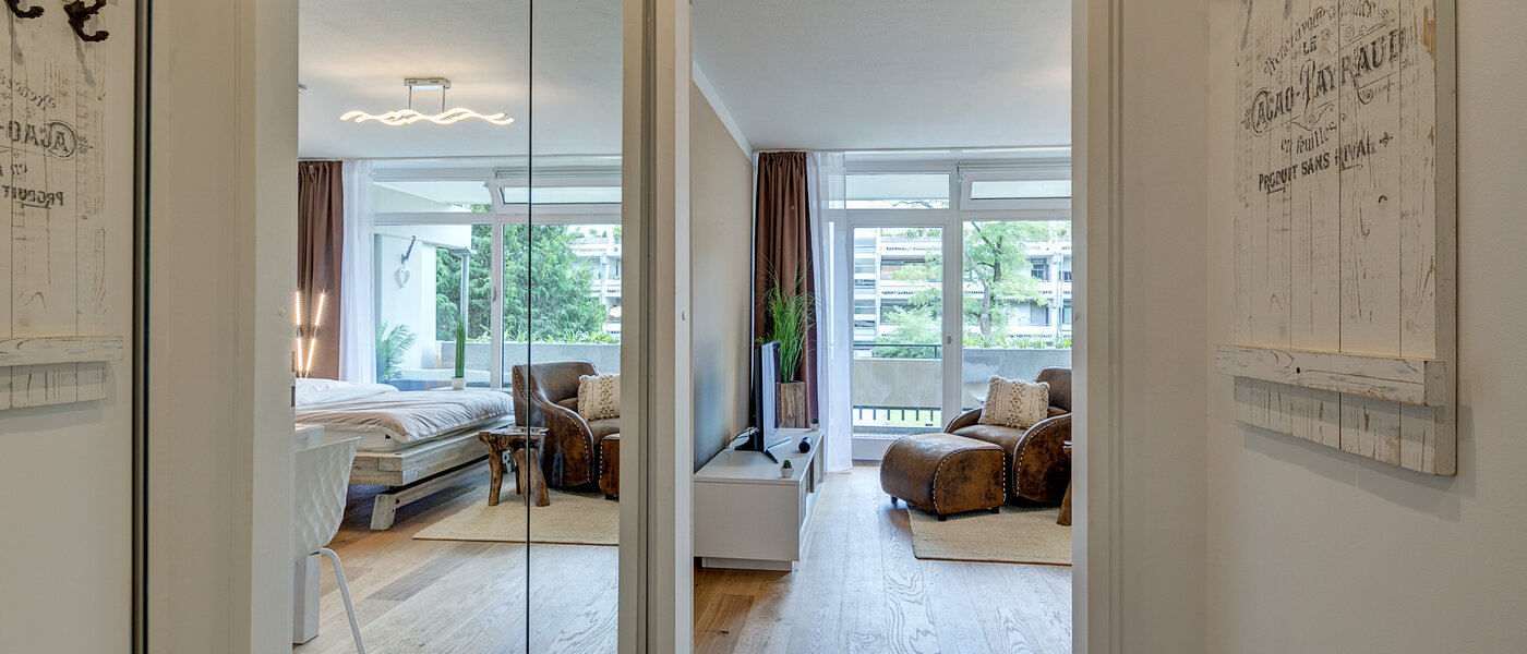 マンション München Obermenzing 01 玄関入り口 10663