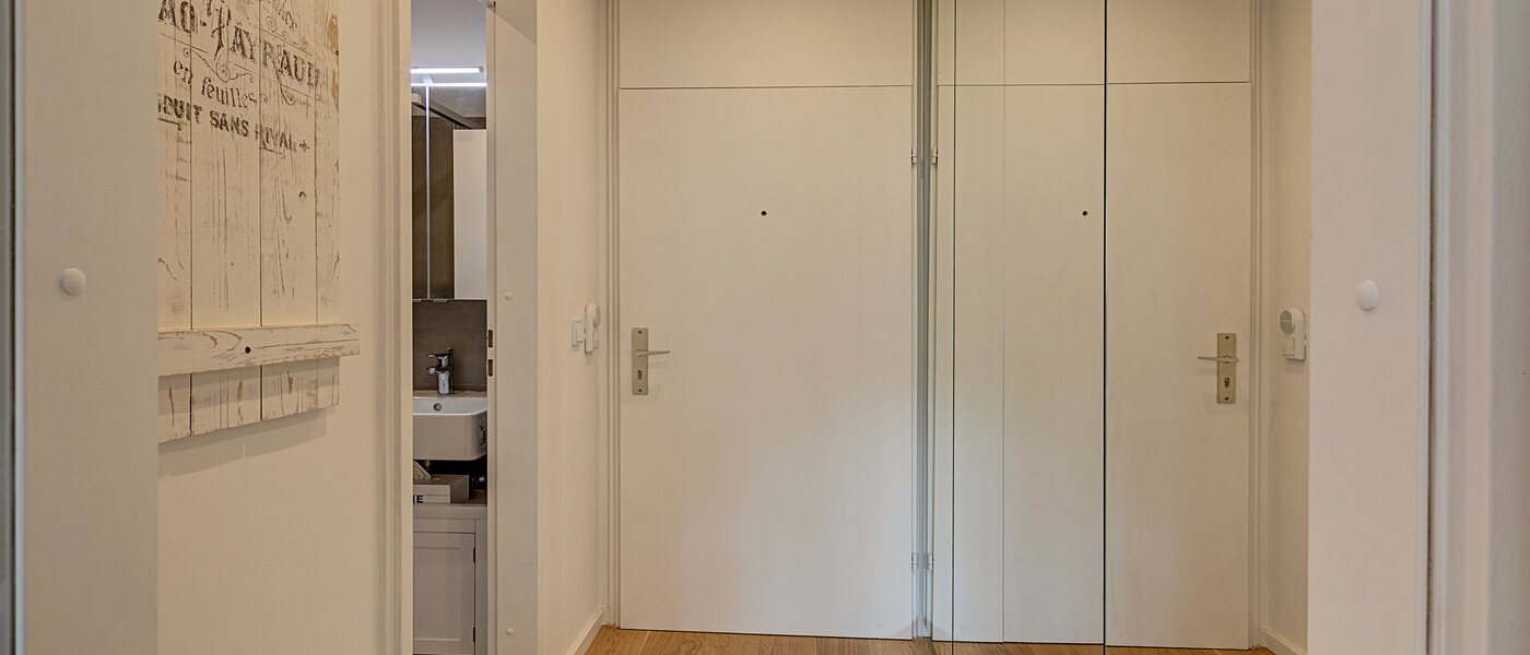 マンション München Obermenzing 02 玄関入り口 10663