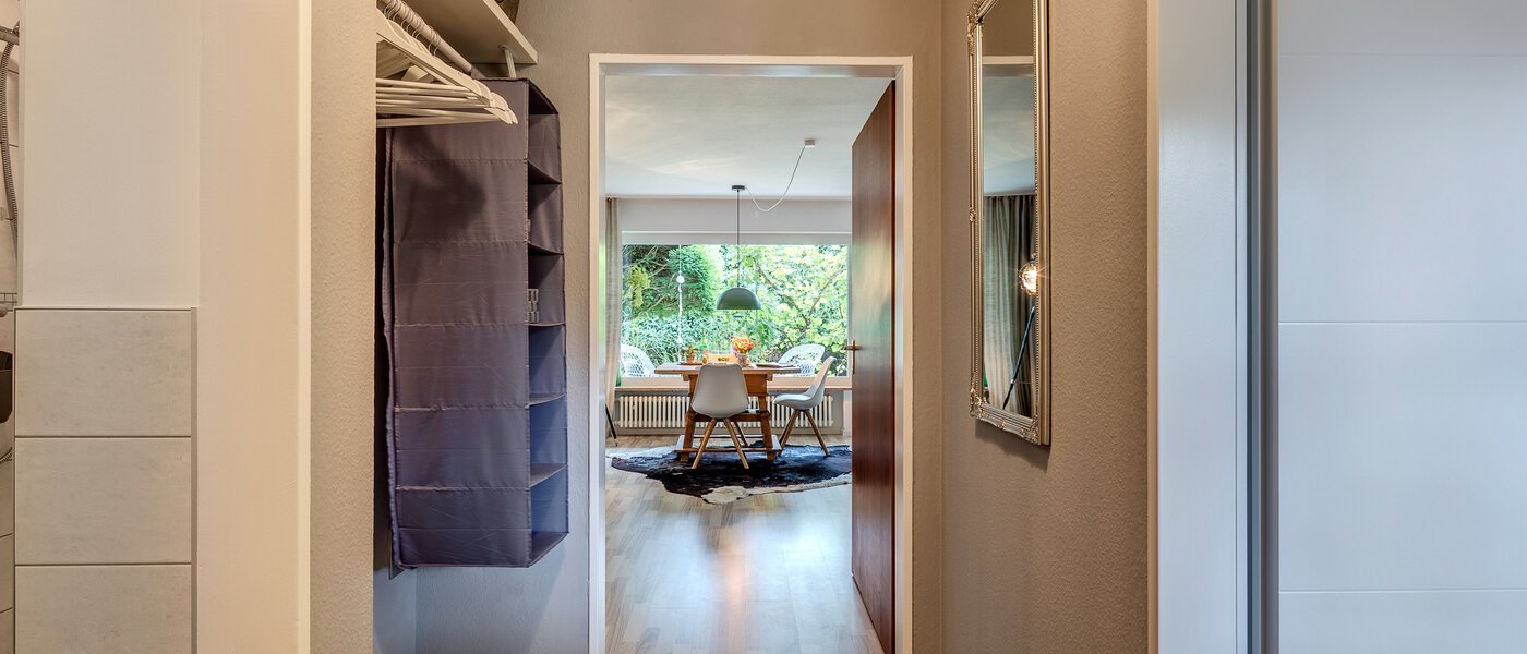 マンション München Lochhausen 01 玄関入り口 10673