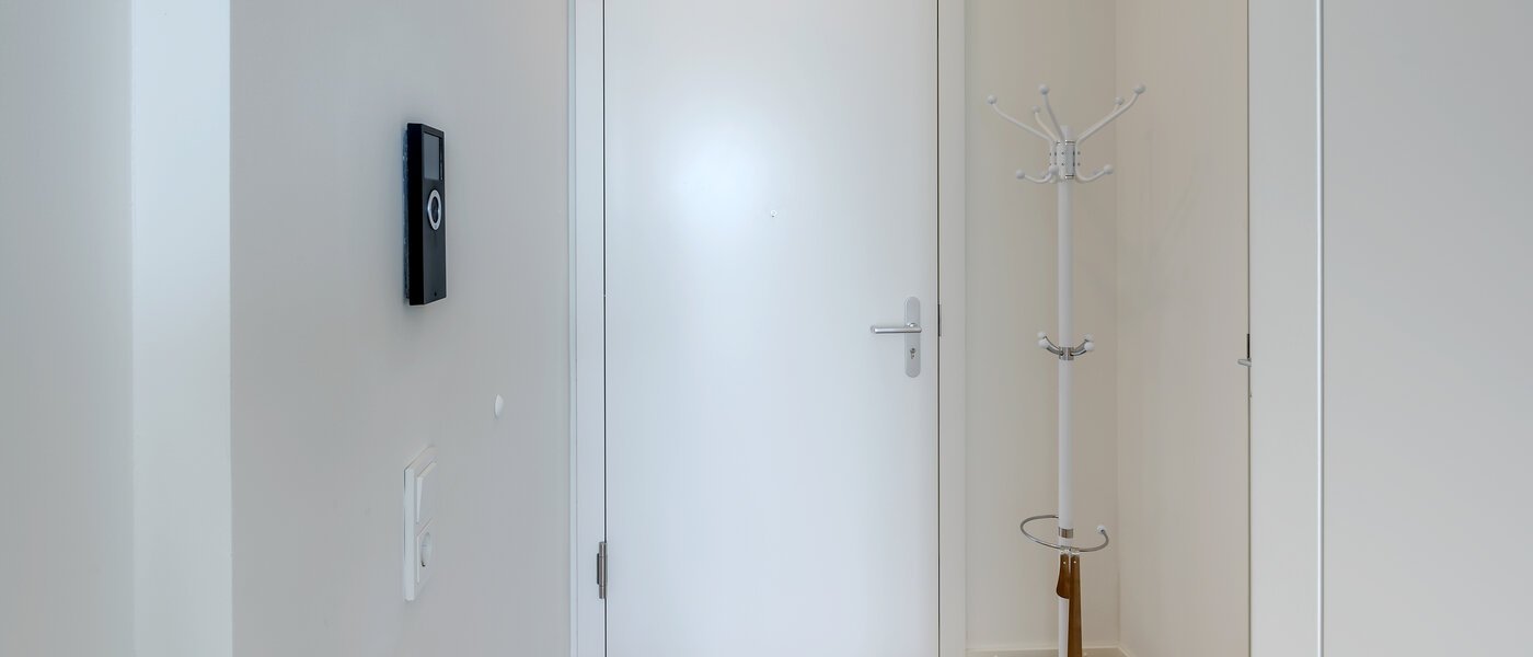 マンション München Nymphenburg 03 玄関入り口 10684