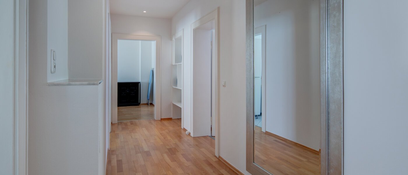 マンション München Lehel 02 玄関入り口 10694