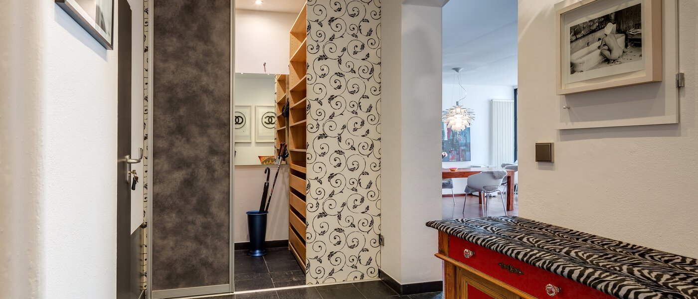 メゾネット・マンション（複数階にわたるマンション） München Isarvorstadt 02 玄関入り口 10712