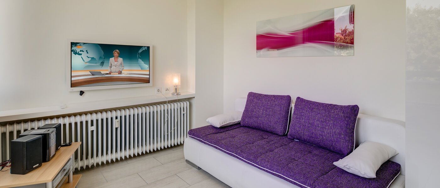 アパルトマン München Ramersdorf 01 リビングルーム 10733