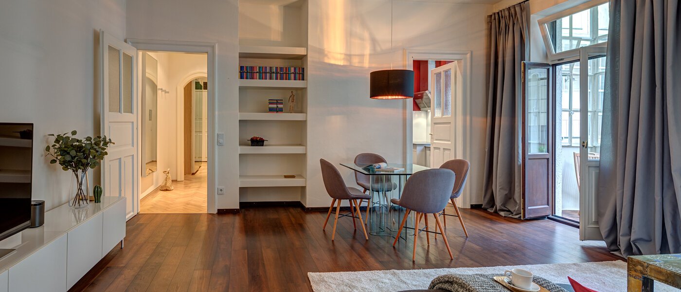 マンション München Lehel 04 リビングルーム 10748